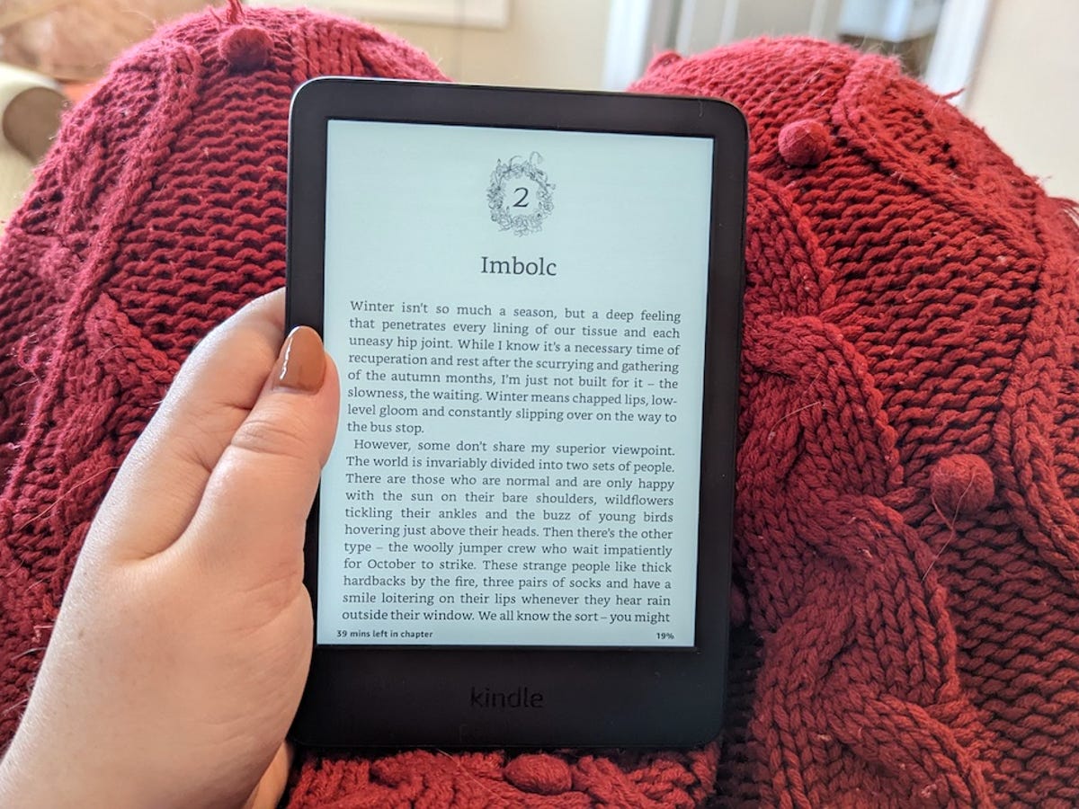 Kindle vs Samsung Galaxy Tablet: A Comprehensive Comparison for Book Lovers