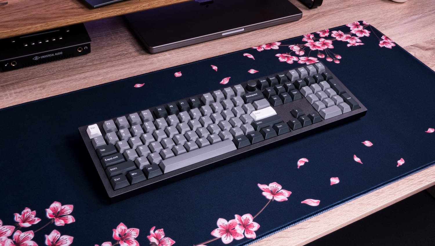 Keyboard Metal Case vs Plastic: Which One Should You Choose?