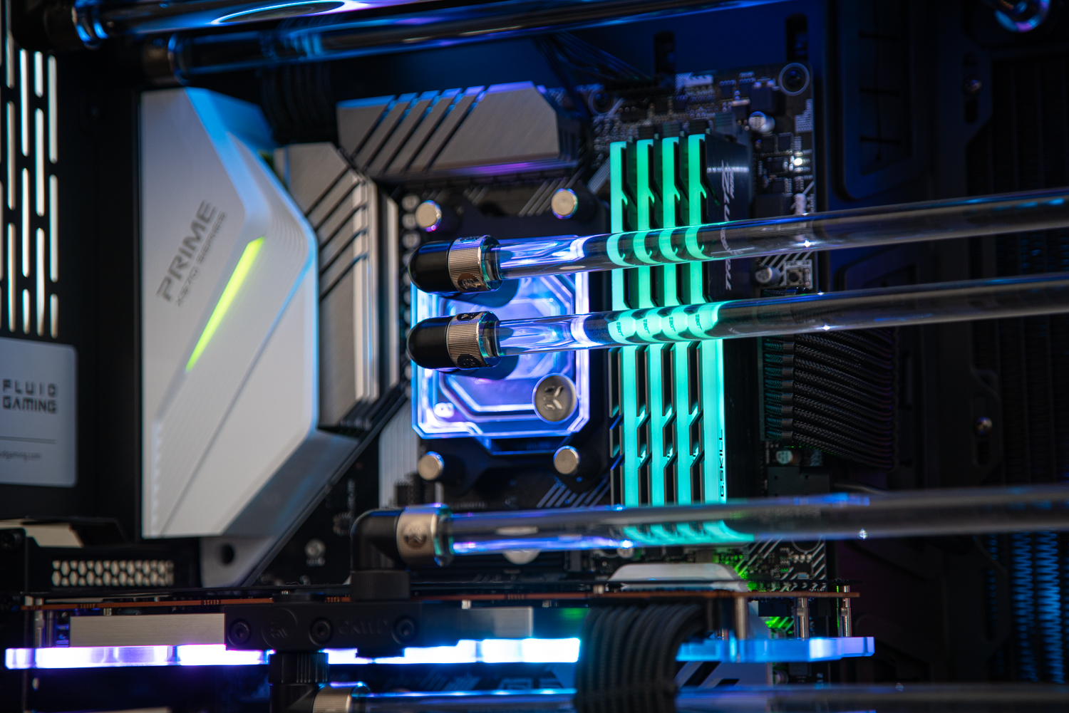 DIY PC Water Cooling Liquid: Is It Safe to Make Your Own, and What Are the Risks Involved